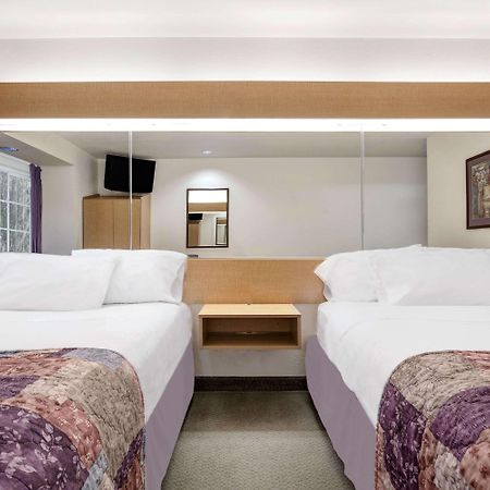 Microtel Inn & Suites By Wyndham Mankato Buitenkant foto