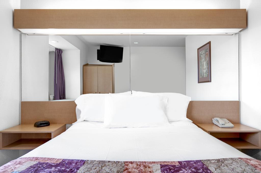 Microtel Inn & Suites By Wyndham Mankato Buitenkant foto
