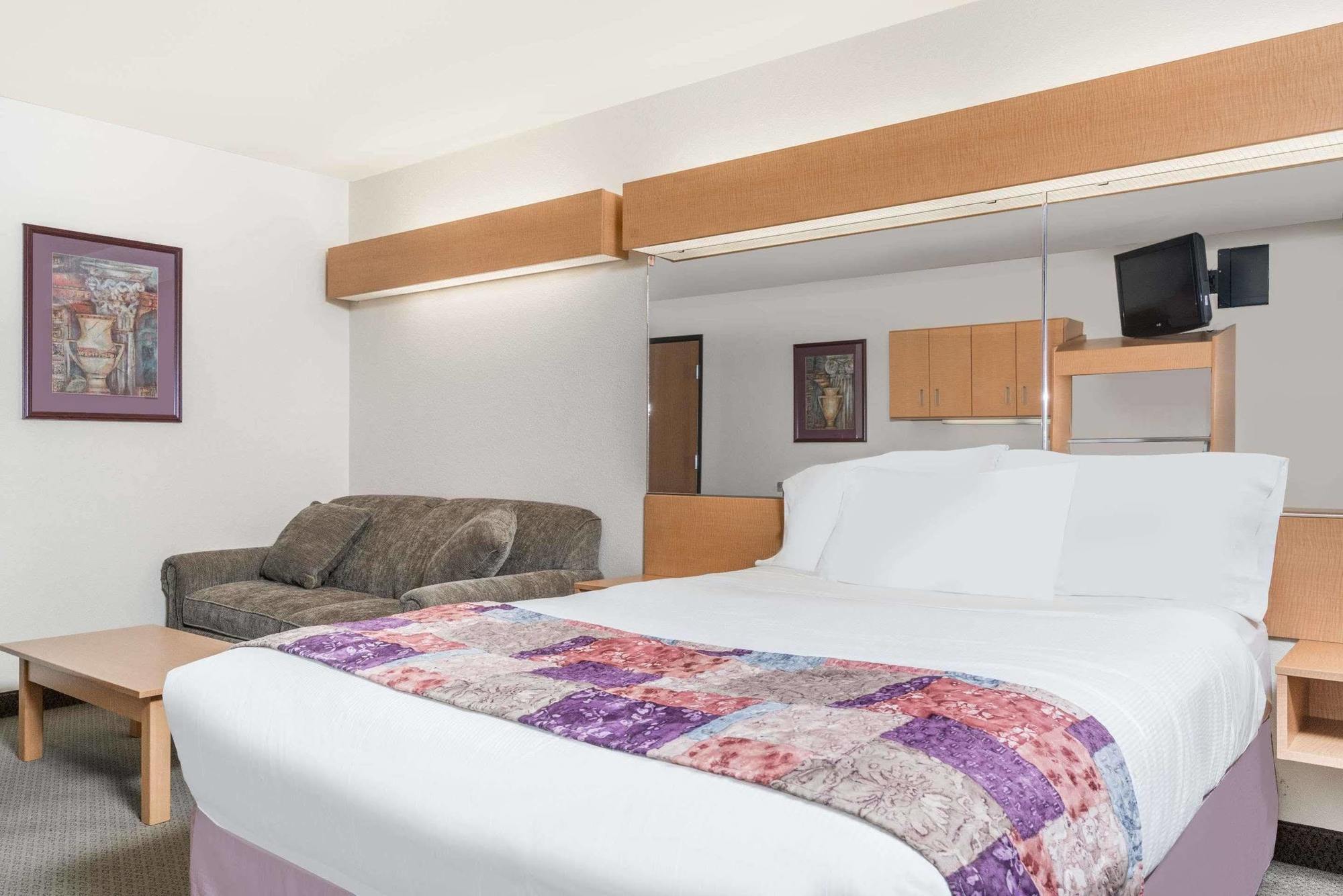 Microtel Inn & Suites By Wyndham Mankato Buitenkant foto