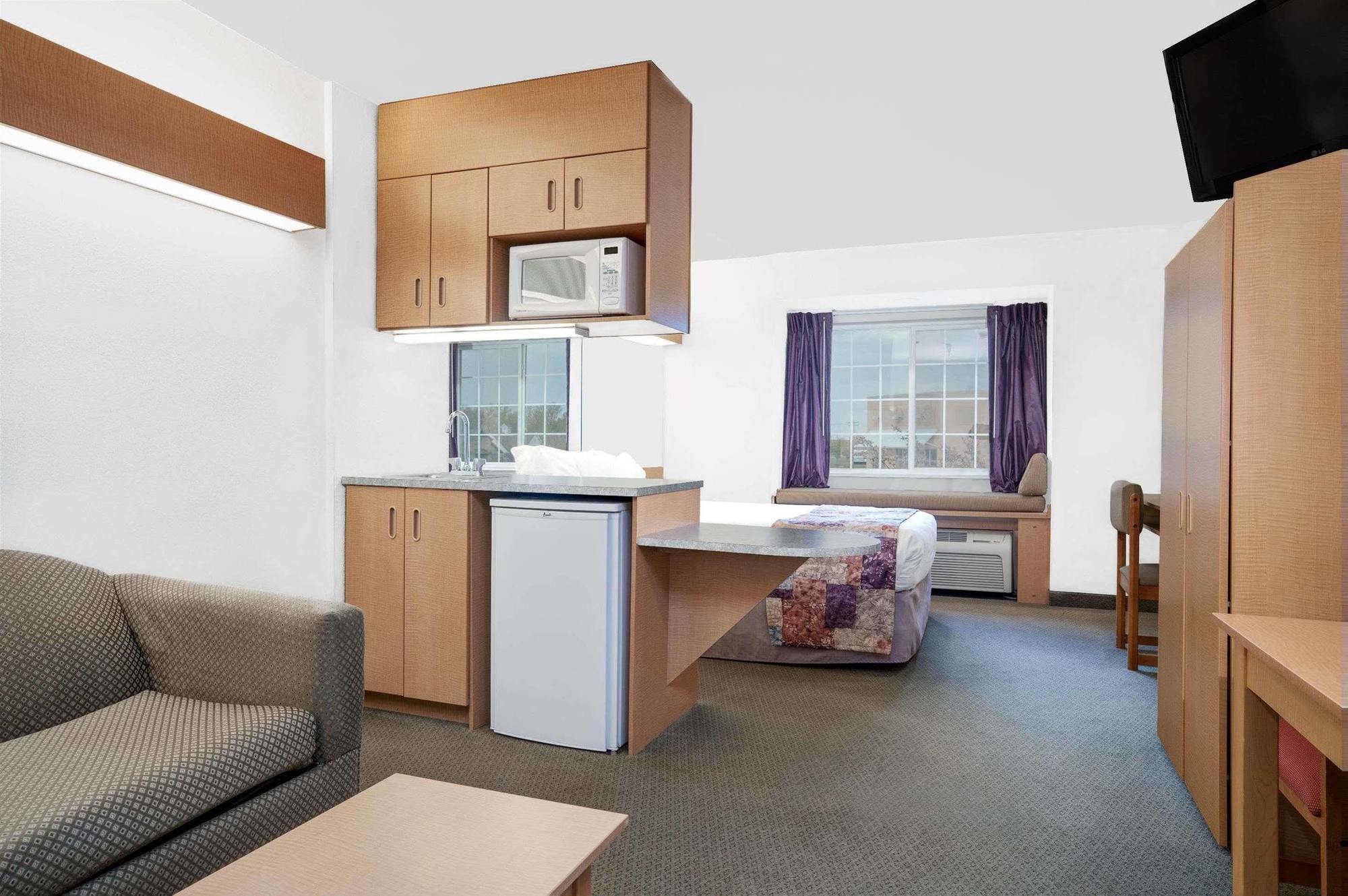 Microtel Inn & Suites By Wyndham Mankato Buitenkant foto