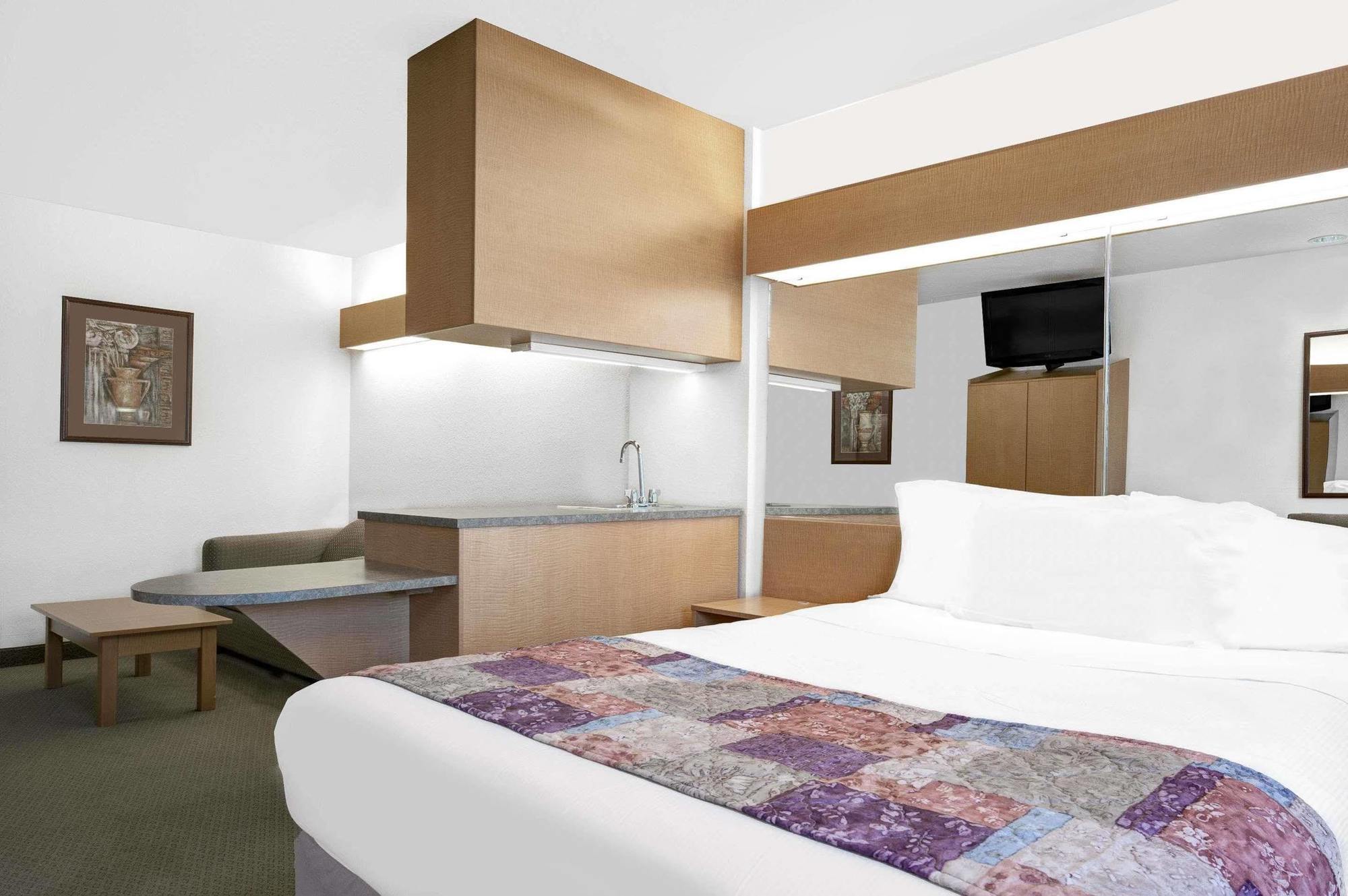 Microtel Inn & Suites By Wyndham Mankato Buitenkant foto